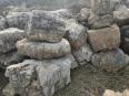 Construction of Turtle Stone Villa on the Revetment Natural Rocky Rock Material Qingpeng Garden Landscape