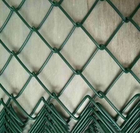 Tailong cage football field fence diamond shaped hole basketball court protective net customized sports field fence net