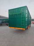 Flying wing box trailer towing cargo vehicle with good stability and large loading capacity for flying