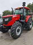 Dongfanghong LN2004 tractor has a six cylinder turbocharged engine and a 16+8 shuttle gear for more convenience