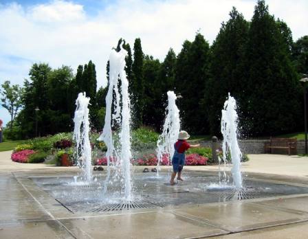 Fangteng Customized Dry Music Fountain Program Control Fun Interactive Water Feature Dry Spray Engineering Installation