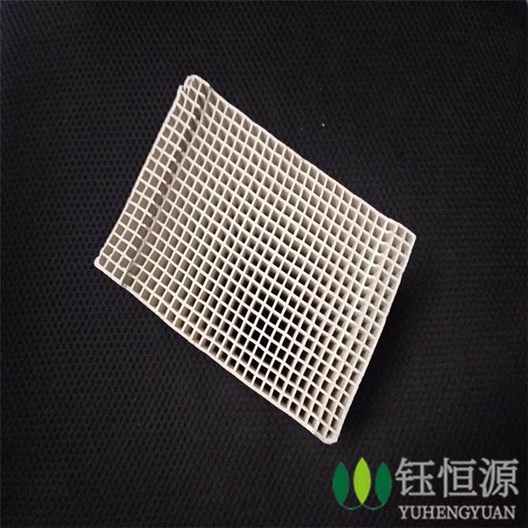 Manufacturer provides high-quality ceramic heat storage materials, catalyst carriers, and dedicated heat storage materials for catalytic equipment