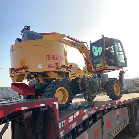 Multifunctional feeding and mixing integrated machine, fully automatic feeding truck, shovel mixing transport truck, concrete worker customization