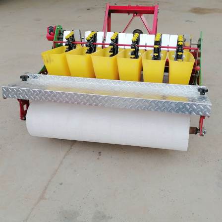 Reversible precision garlic planting machine with adjustable row spacing and plant spacing garlic planting machine