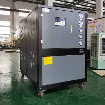 15 water chillers, chillers, water-cooled cooling equipment, Yiyang Technology