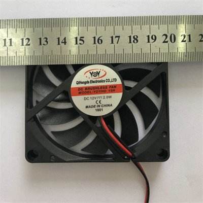 Qihengda Hot Selling Supply 8010 DC Fan High Speed DC Fan Snowflake Lamp DC Fan