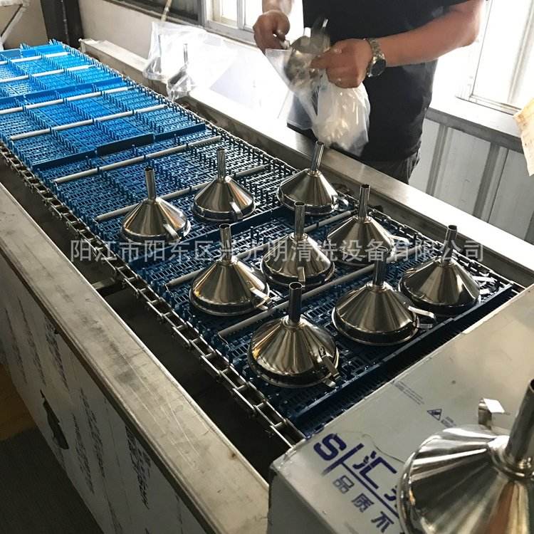 Customized fully automatic ultrasonic cleaning line Large industrial automatic cleaning assembly line