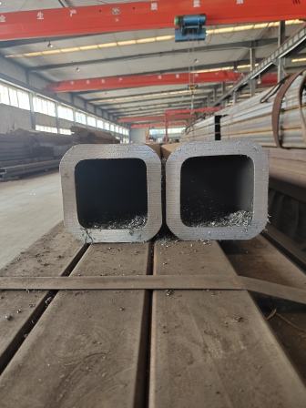 Shenghui manufacturer provides customized 0R angle square steel pipe Q235 right angle square pipe Q355B square pipe exquisite steel