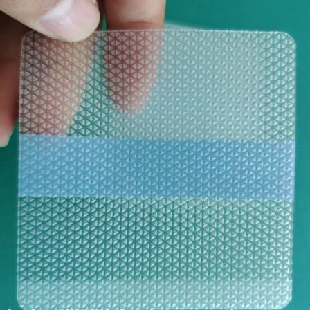 The hot melt adhesive patch of children's three volt acupoint pressure stimulation patch and magnet has been hung on the net for repeated use