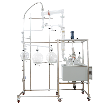 Kuangsheng Industrial produces spherical glass distillation towers that can be customized as needed for on-site inspection