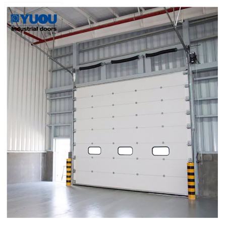 The polyurethane foam insulation effect of the lifting door in the factory building of the electric sliding industrial door is good