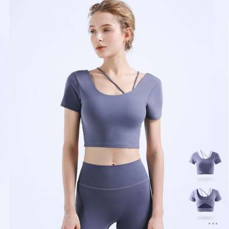 Yoga suit for women with chest pads, thin summer running, breathable fitness, short sleeved T-shirt, Pilates training and sports top