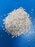 The manufacturer provides hard and solid brand quartz sand and quartz powder, and can provide all white models