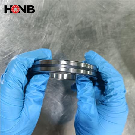 Cross roller bearing CRBH7013 with reliable performance and high precision anti overturning