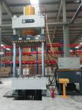 Zhongyou 500 ton four column hydraulic press stretching machine solar tank shaping metal stretching CNC cutting 500T