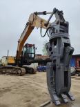 Yite Bucket Clamping Excavator Equipped to Realize One Machine with Multiple Functions for Road Repair and Grasping Materials as a Good Assistant