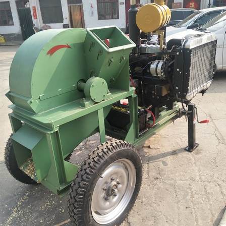 Wood chipper, small mobile round wood grinder, dry and wet wood branch mushroom wood fine crusher