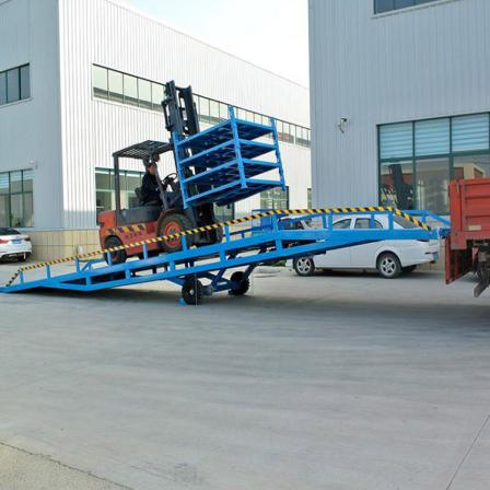 Yingda Dengqiao DCQY Manual Hydraulic Mobile Container Loading and Unloading Platform Forklift Unloading Elevator Platform