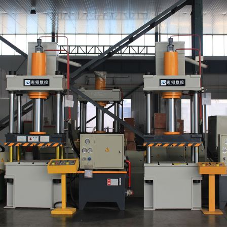 Spot 200 tons of galvanized sheet stretching three beams and four columns hydraulic press 200T metal stamping hydraulic press press factory