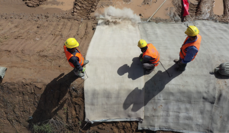 Watering and curing 1 cm concrete canvas with cement blanket for slope protection and anti-seepage in river management