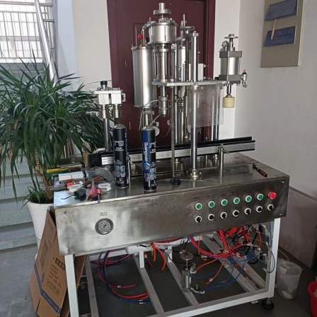 Small full-automatic foam rubber production equipment foam rubber filling machine saves time and labor