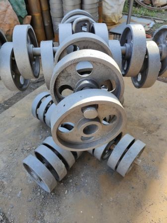 Perennial production and supply of large-scale steel castings, gravity castings, mechanical hardware castings, lost foam casting process