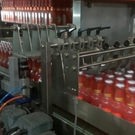 Yongchuang Tongda glass bottle PET Drink can full-automatic grabbing packing machine YCZX30-R