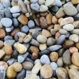 Park villa landscaping, polishing, river pebbles, manual selection, polishing, high-quality pebbles, garden and wetland decoration