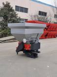 1.3 ton capacity backpack organic fertilizer spreader single disc tractor suspended manure spreader