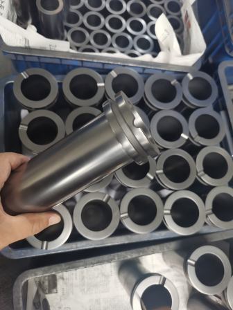 To customize Weiye graphite processing parts, high-temperature and corrosion-resistant graphite molds