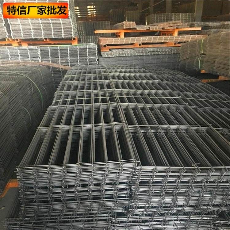 Iron wire welding mesh welding steel mesh mesh iron wire mesh mesh Ruishuo entity manufacturer