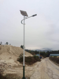 The supply standard for municipal engineering can be determined by the power of the 6-meter-30w solar street lamp on the rural road of Lu Shi