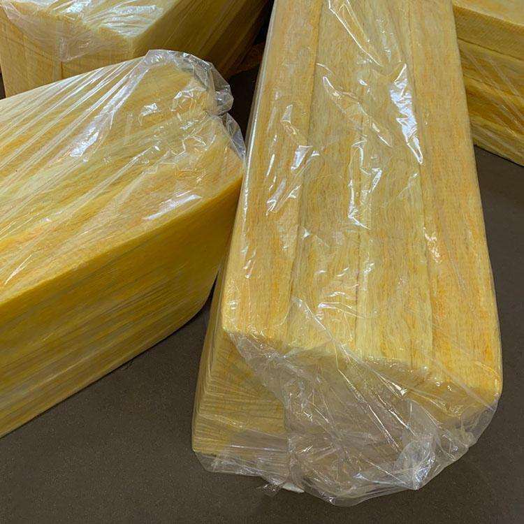 Aluminum foil superfine Glass wool board flame retardant and thermal insulation, small bulk density for studio tunnels