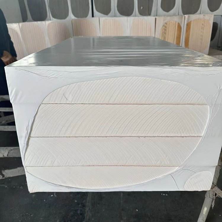 Phenolic modified fireproof insulation board, color steel sandwich board core material can be customized and directly shipped by manufacturers