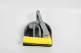 handle dustpan