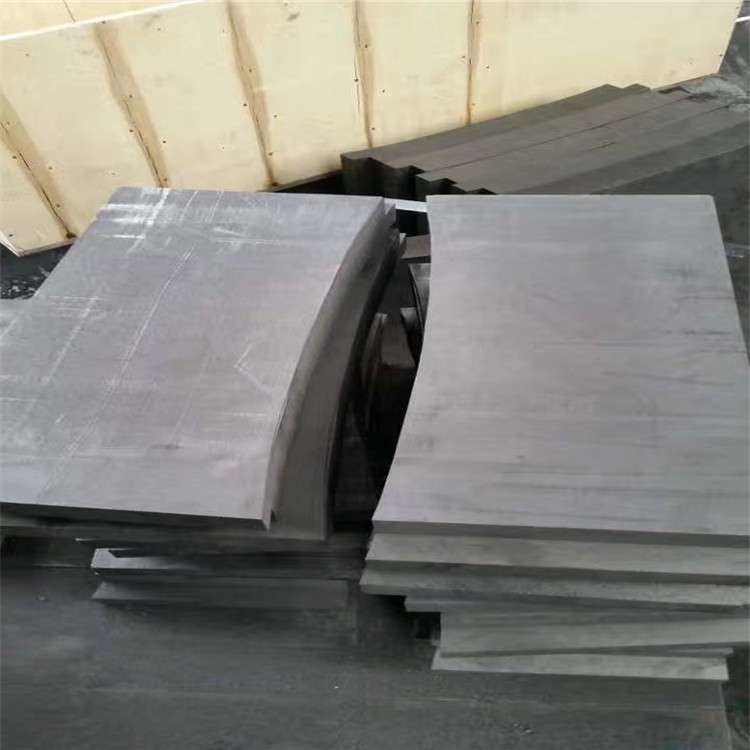 The Production Process of Graphite Plates: An Overview
