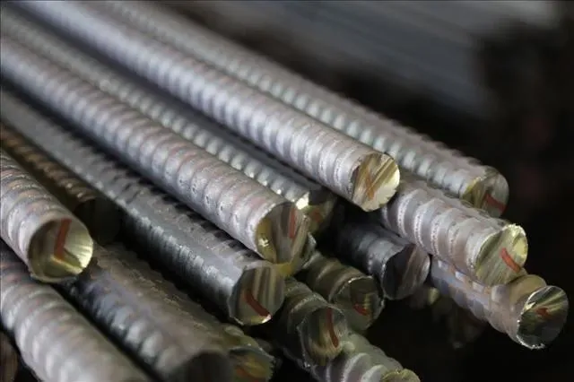 actory Per Ton Construction Iron Bar Prices Hrb400  Deformed Steel Rebar iron rods for construction/concrete/building