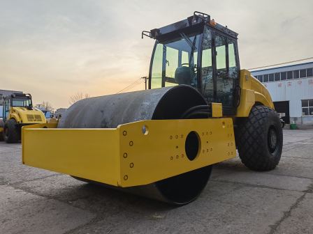 16 Tons Road Roller Double Drive China Road Roller with Cummins Engine