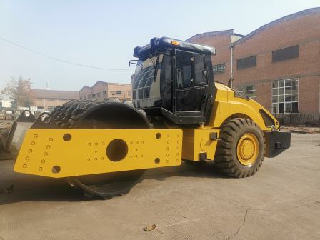 Good Quality 20t Single Drum Vibration Road Roller Compactor