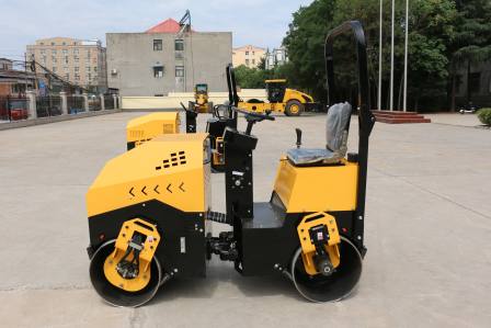1Tons Hydraulic Travel Drive Double Drum ROAD ROLLER