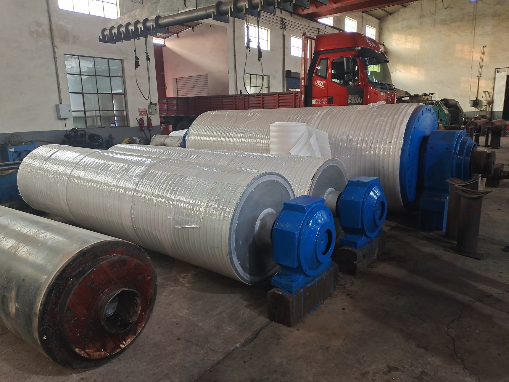 Qinyang aotian paper making production machinery spare part sizing roller with perfect price