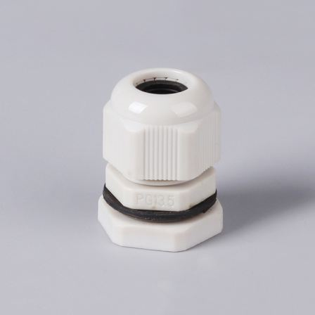 China Supplier Waterproof Cable Gland Plastic PG13.5 cable gland