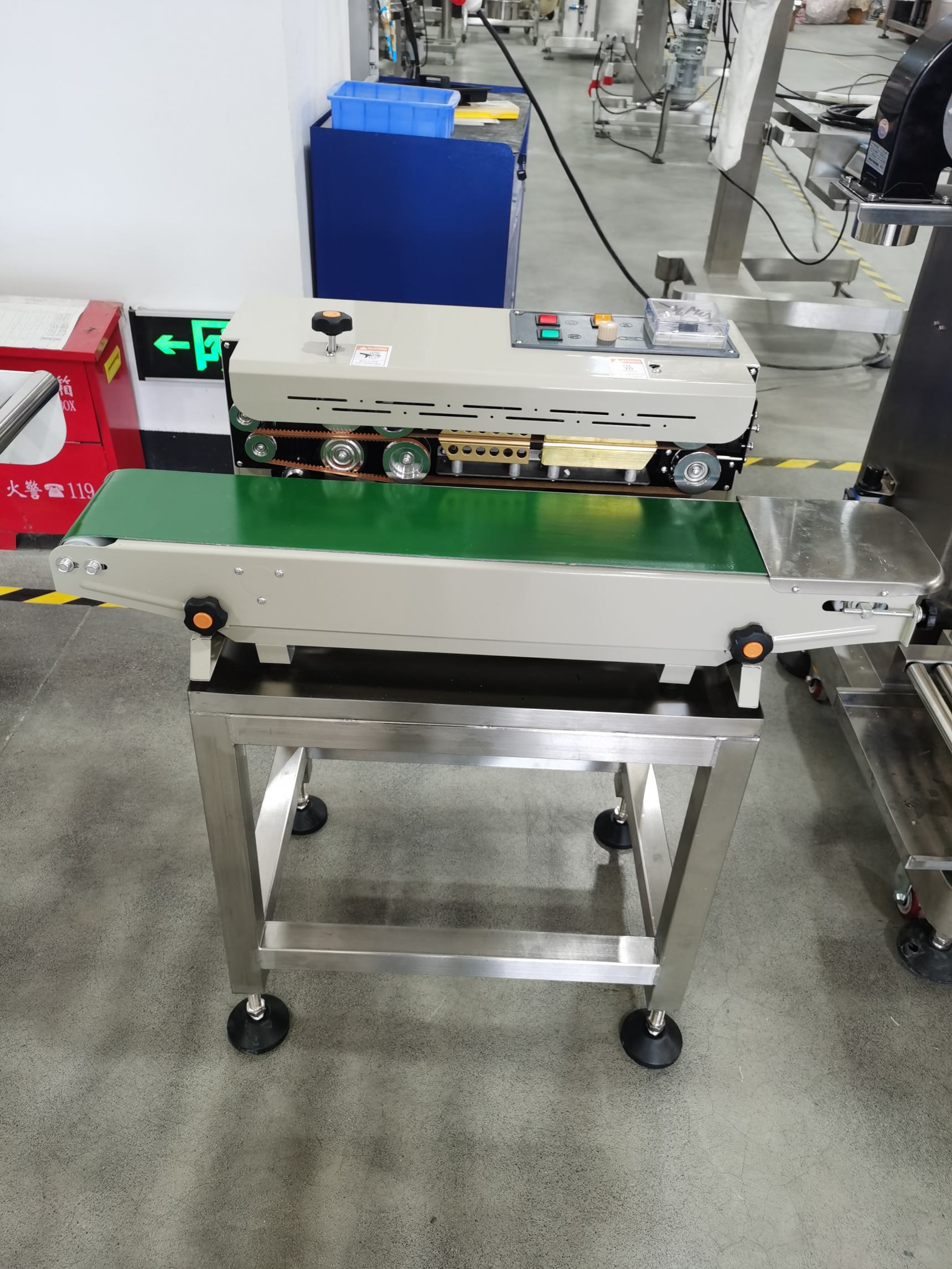 New Produce Continuous Heat Plastic Bag Seal Heat Sealer Sealing Machine