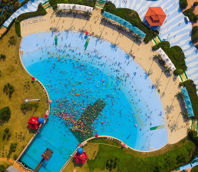Commercial water park attraction resort hotel aqua play automatic water cycle lazy river equipment artificial rafting river