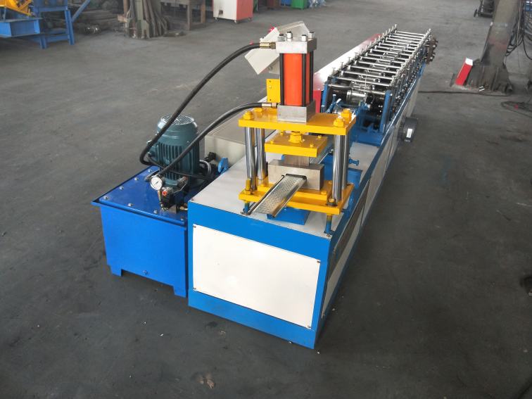 Best Selling Rolling Shutter Door Forming Machine