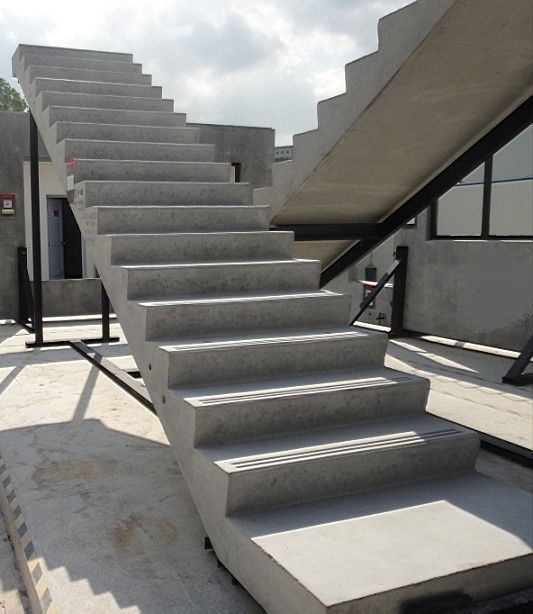 2021 Precast adjustable concrete Stair forming molds