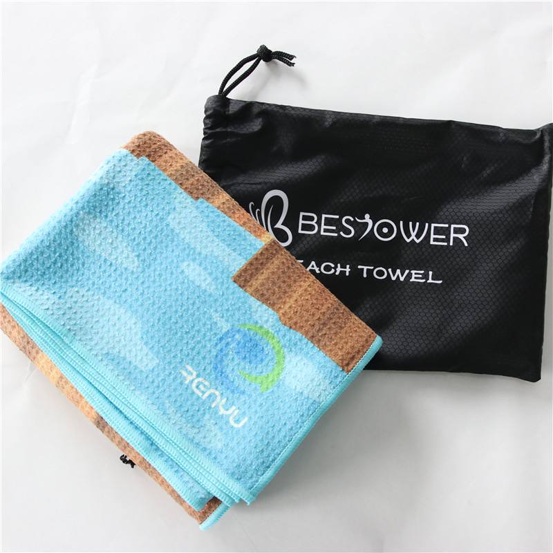 High quality microfiber recycled suede quick drying portable sandless travel towel