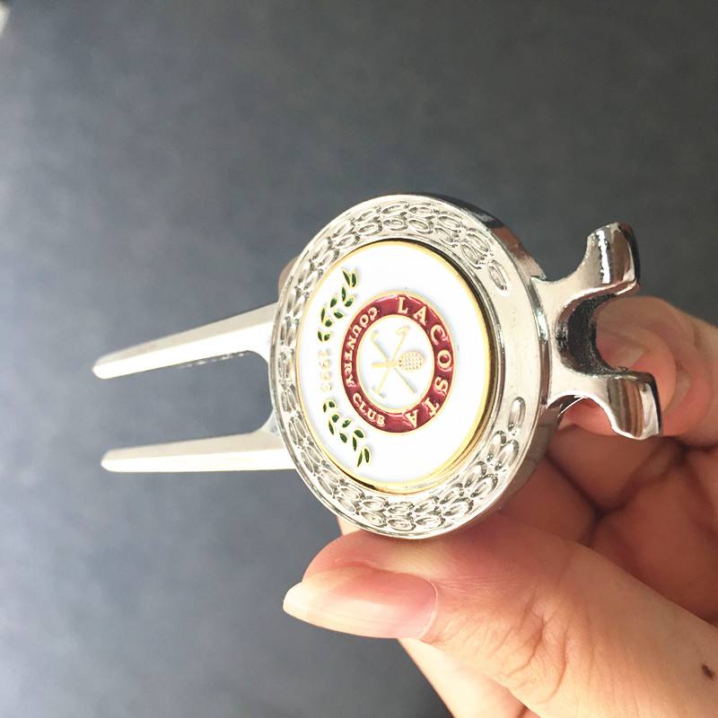 Best selling wholesale custom zinc alloy golf divot tool with your desgin ball marker