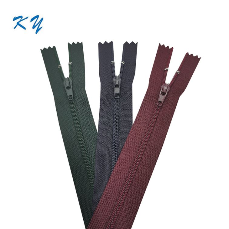 Colorful #3 #5 nylon close end zipper for luggage bags bag packaging bags metal zipper