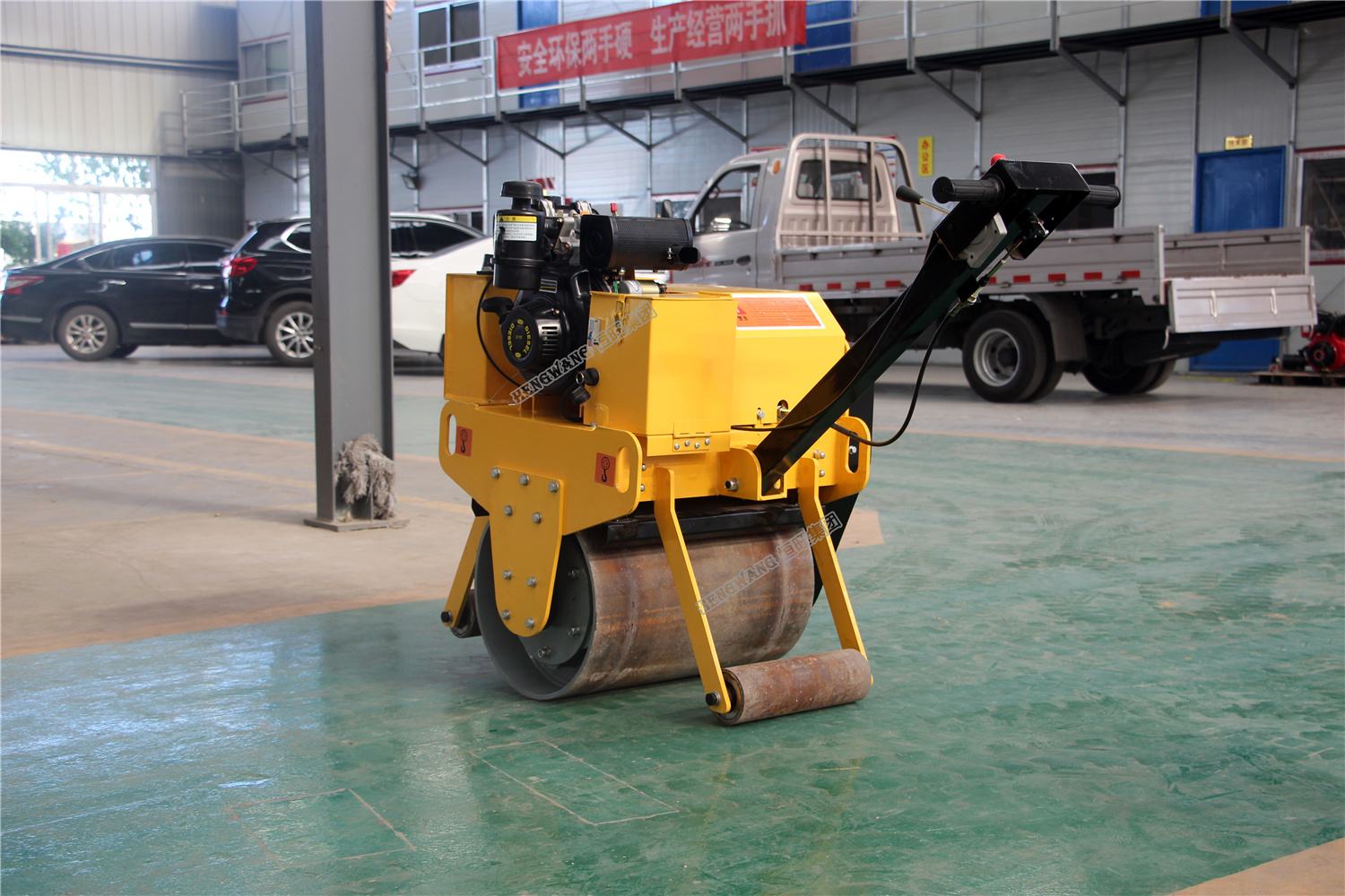 Small Size Road Roller Price Road Roller Road Construction Machinery Compactor Roller Vibratory